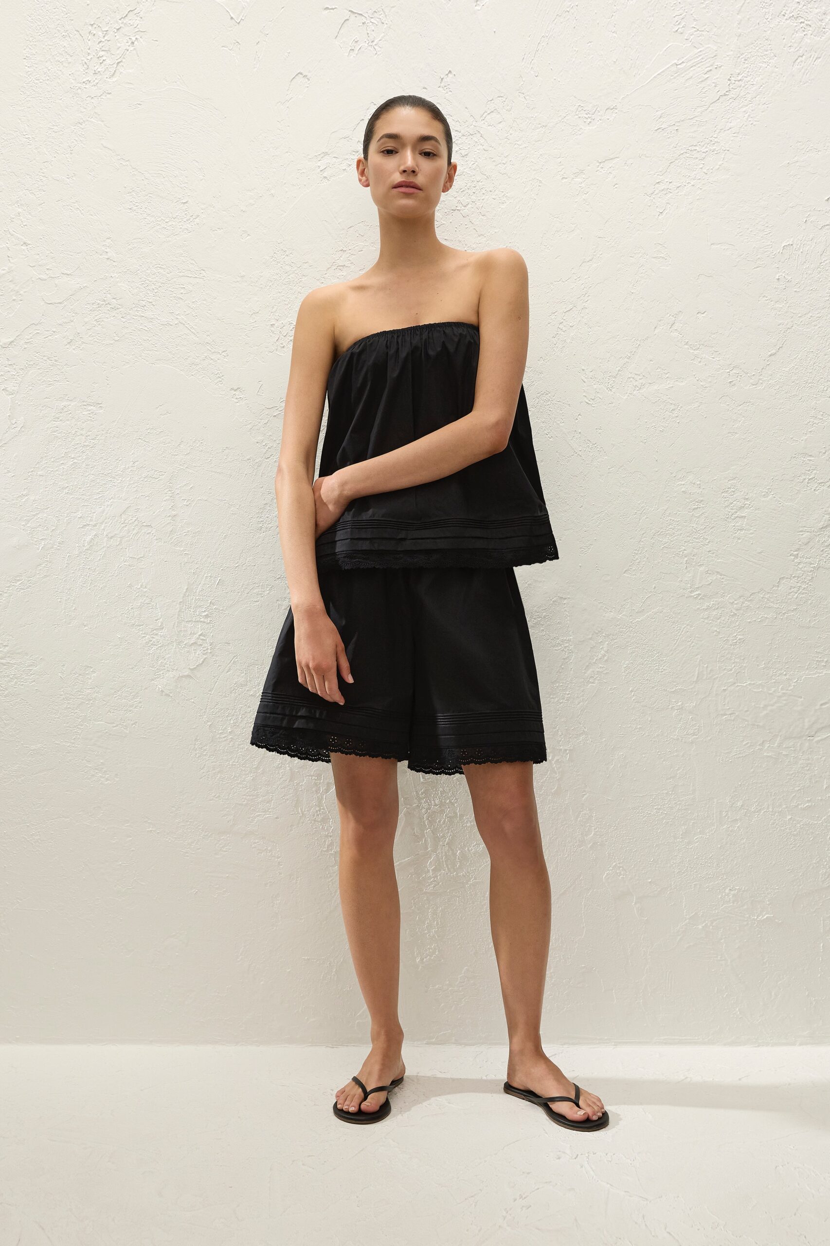 Filomena Top Fiore Lace Black - Final Sale