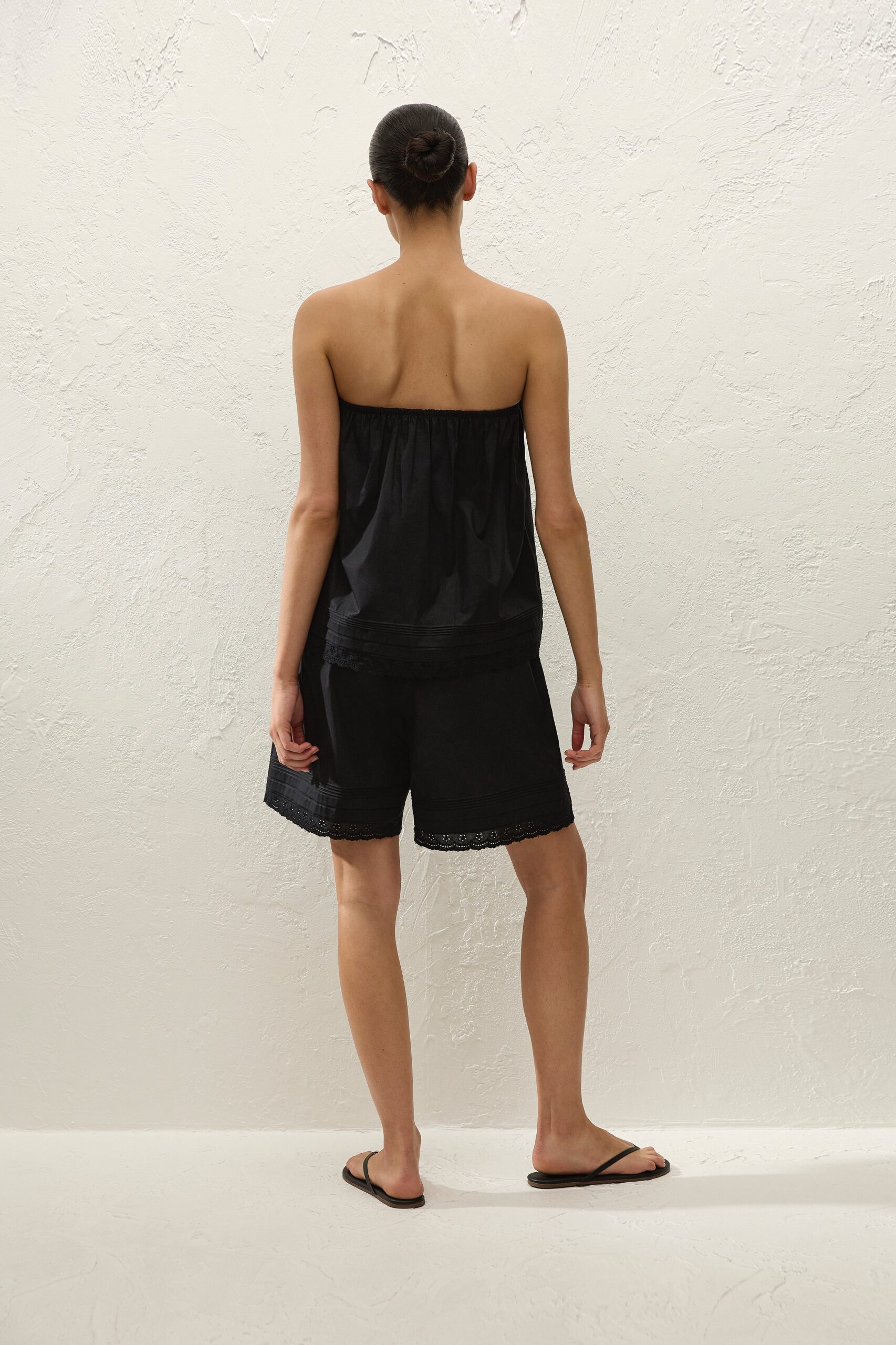 Filomena Top Fiore Lace Black - Final Sale - Image 4