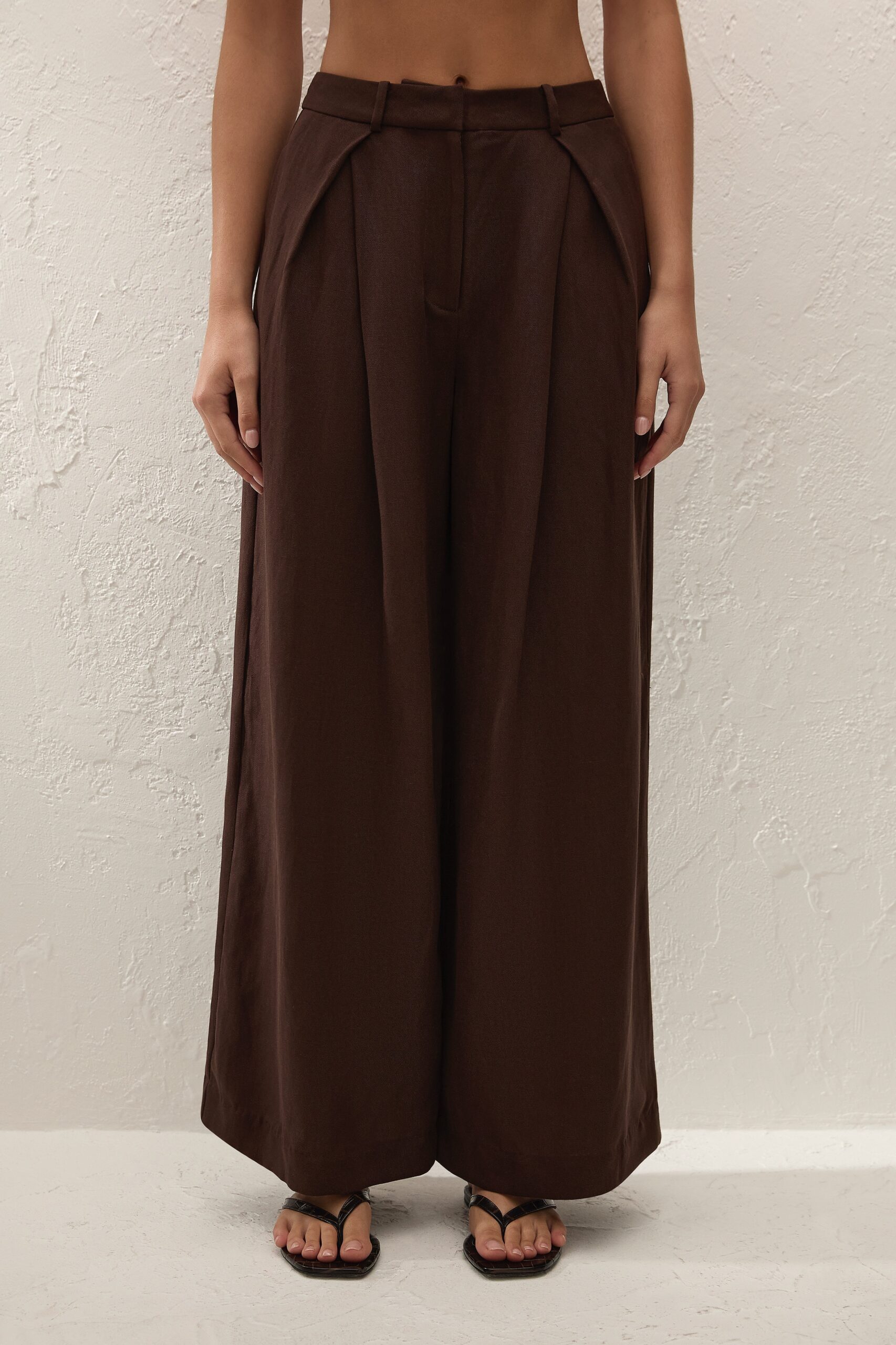 Astrid Pant Chocolate - Image 2