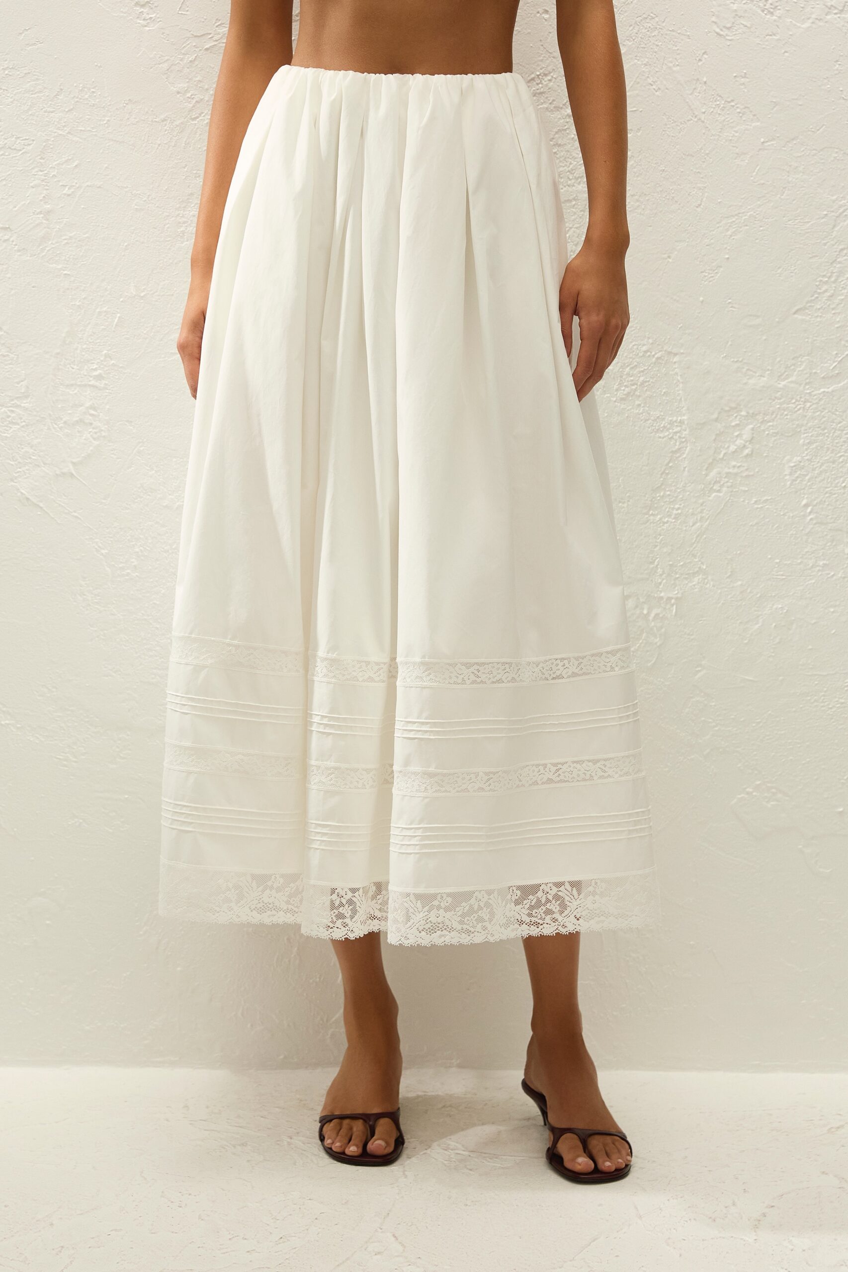 Lyon Midi Skirt Ixora Lace White - Image 2