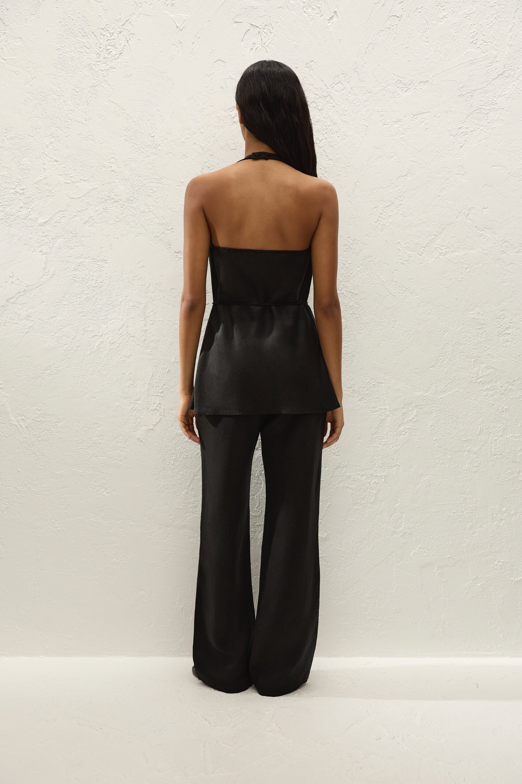 Izaro Top Noir - Image 4